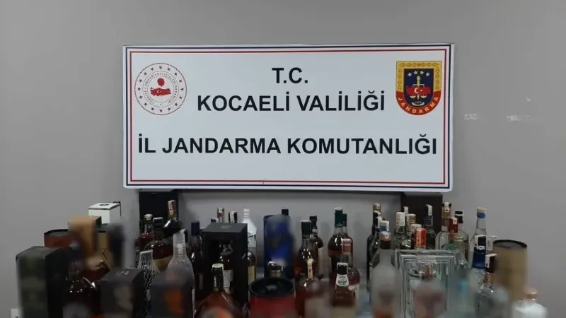 Kocaeli’de Kaçakçılık Operasyonu: 115 Litre Alkol ve Sigara Ele Geçirildi!