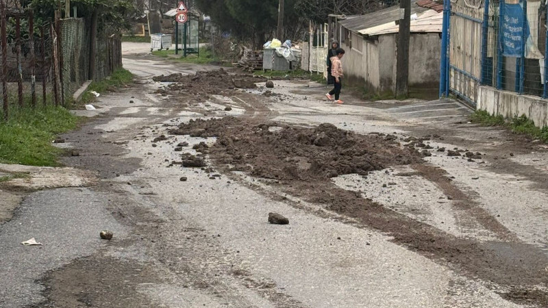 Gebze Kirazpınar Mahallesi Döküm Sahalarında Yoğunluk Mağduriyet Yaratıyor