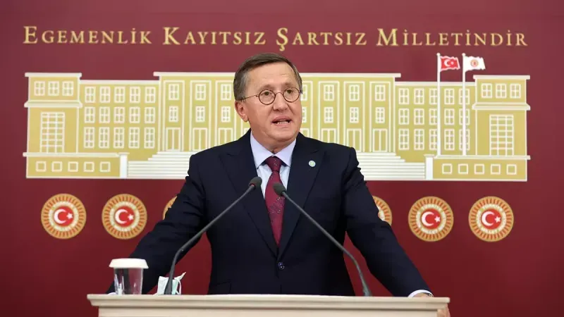 İYİ Partili Türkkan’dan Mehmet Akif Ersoy açıklaması